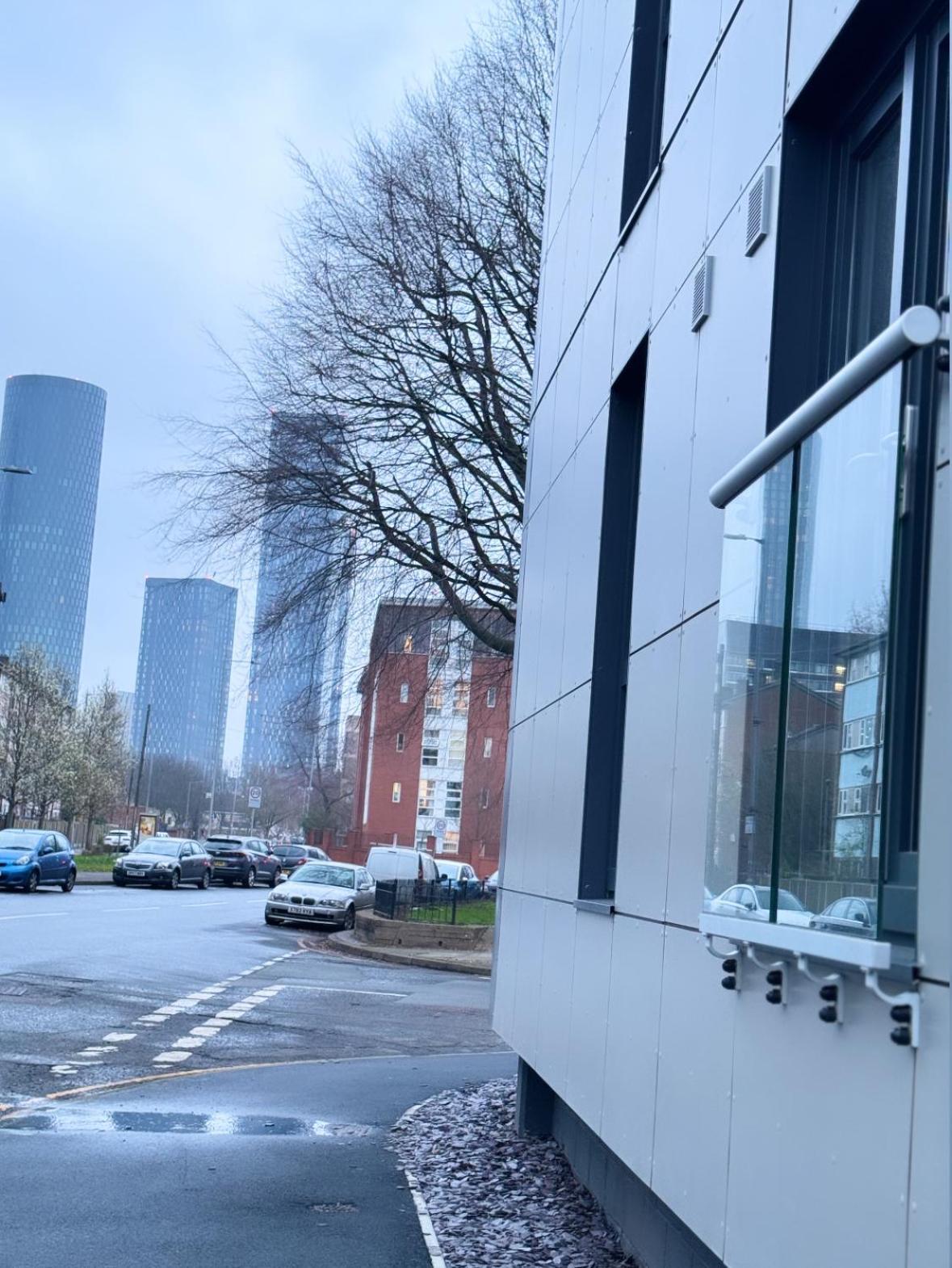 Luxury 2 Bedroom Apartment In Manchester City Centre - Free Parking Ngoại thất bức ảnh