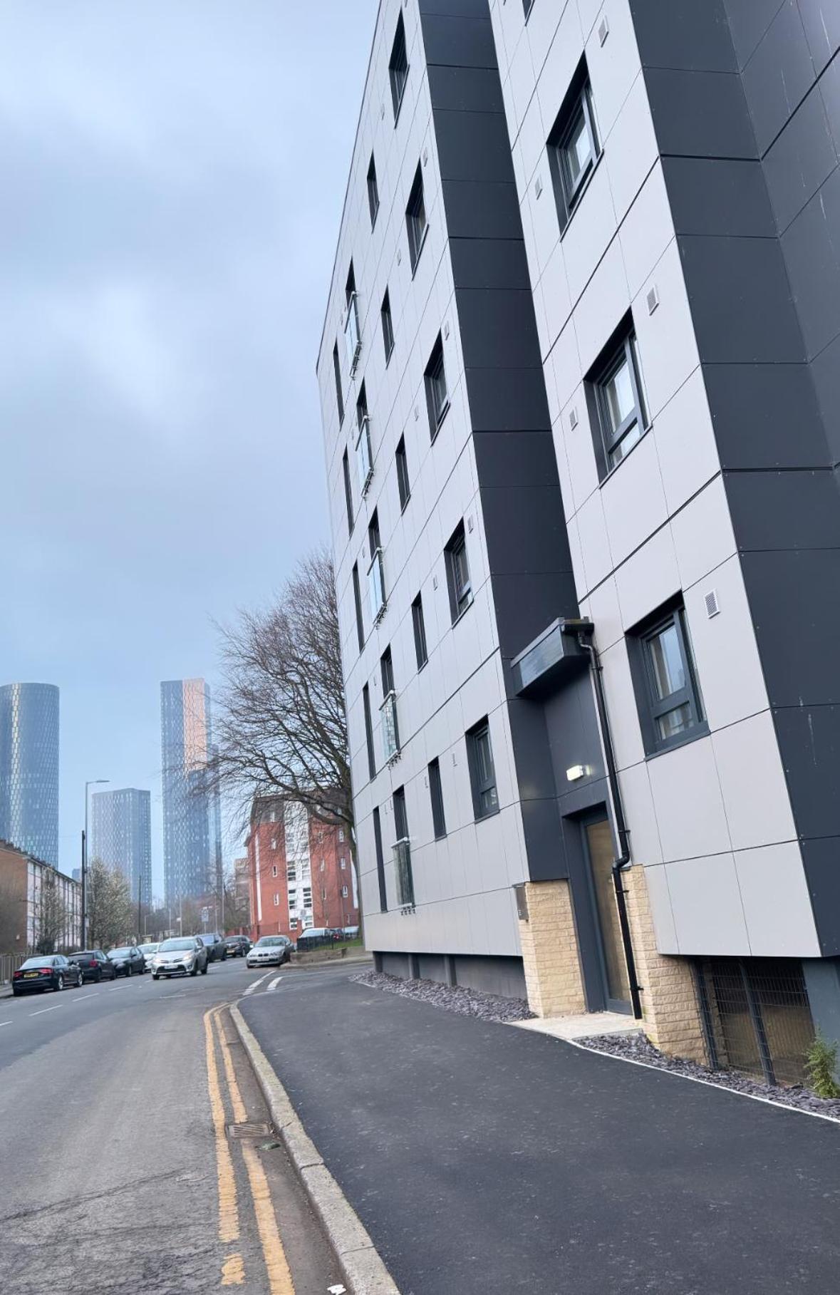 Luxury 2 Bedroom Apartment In Manchester City Centre - Free Parking Ngoại thất bức ảnh