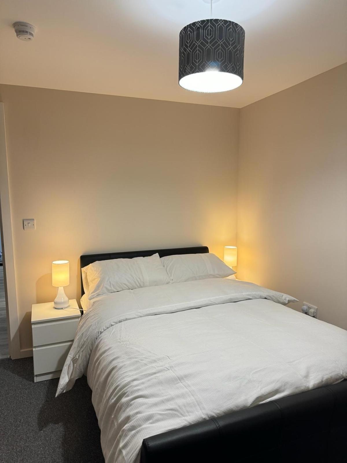Luxury 2 Bedroom Apartment In Manchester City Centre - Free Parking Ngoại thất bức ảnh